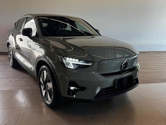 VOLVO C40 P6 RECHARGE ELECTRIC PLUS VOLVO C40 P6 RECHARGE ELECTRIC PLUS